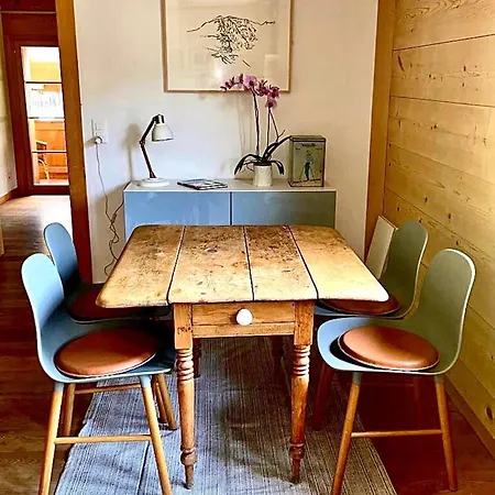 Lägenhet Charming Duplex Next To Slopes Gstaad